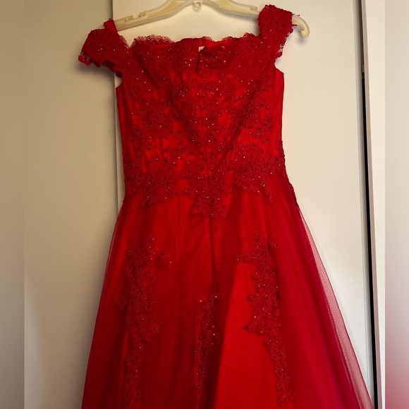 I am selling my long red prom dress. I only worn it once - Picture 8 of 10